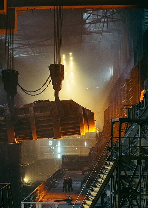 Immersion heat transfer panel suspended in a process tank
